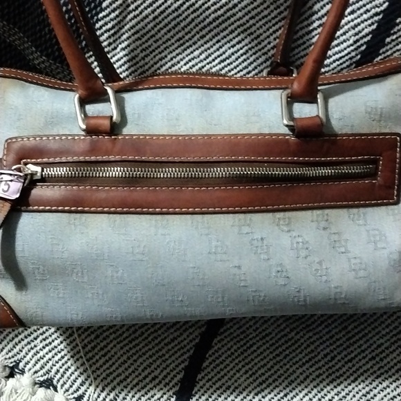 Dooney and Bourke - Picture 6 of 8